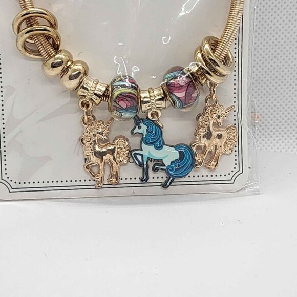 Brand New   Three Unicorn Bracelet - Picture 2 of 4